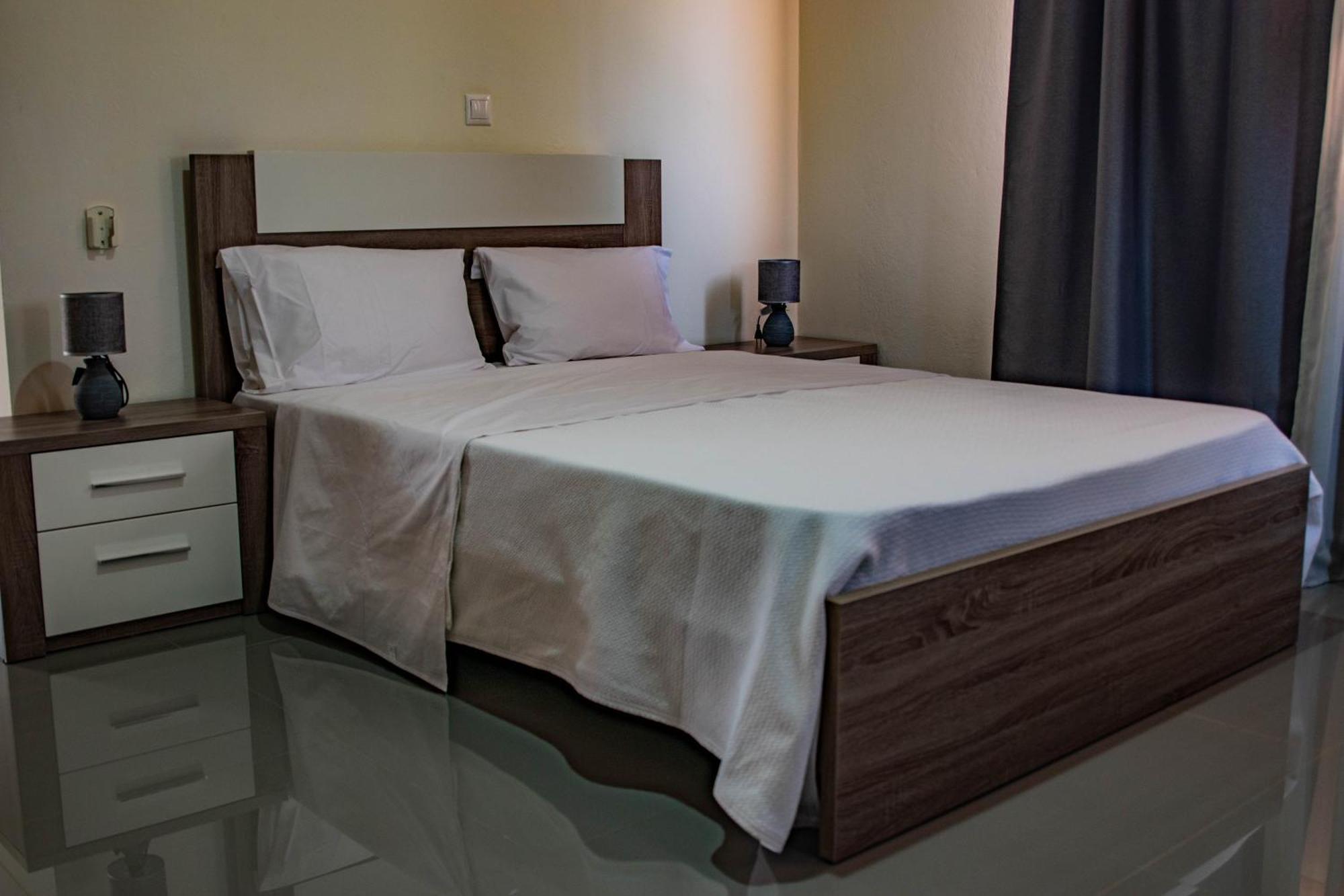 Hotel Vitoria Sao Tome Exterior photo